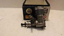 VINTAGE O. S. MAX .40P  2 STROKE ENGINE