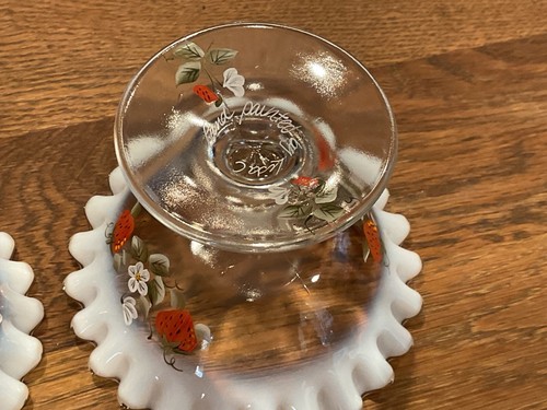 (2) Composte FENTON francesi opalescenti dipinte a mano fragola arruffate - Firmate - Foto 6 di 8