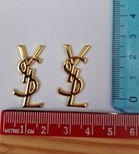 Targhette Yves Saint Laurent In Ferro, 2 Pezzi Colore Oro