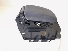 Armlehne VW Golf VI 5K 1K5864251 P18829260