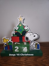 Peanuts SNOOPY WOODSTOCK Christmas Holiday Countdown Calendar Advent Calendar