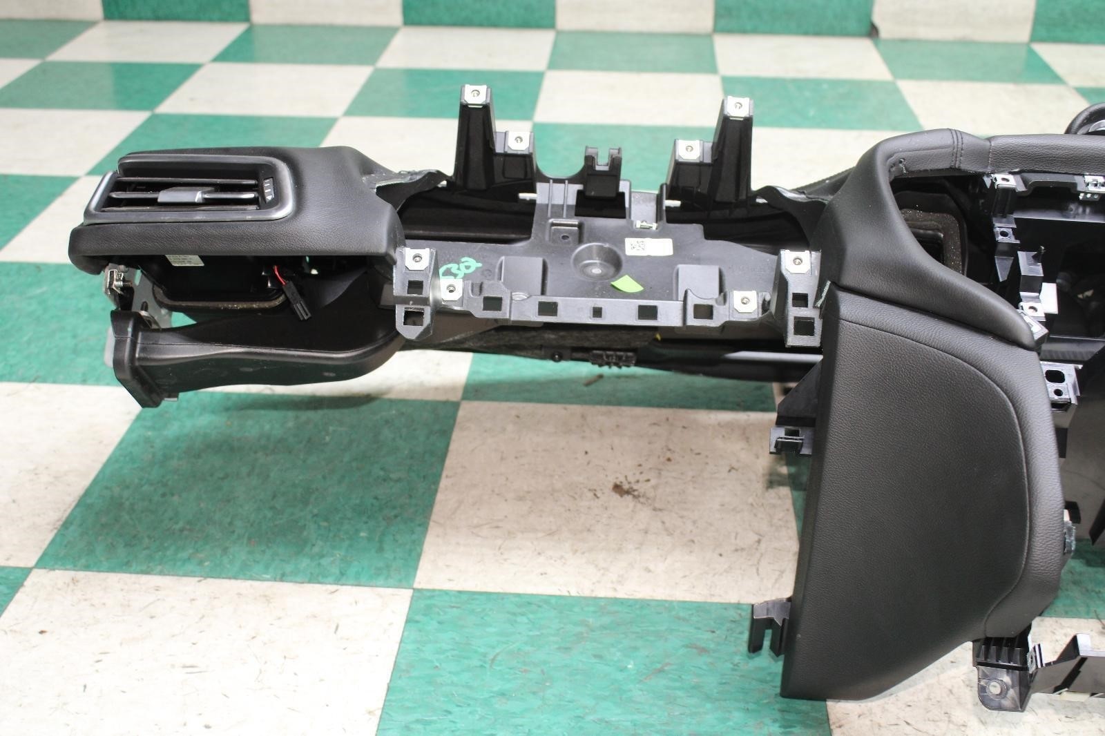 14-17 Ghibli Black Dash Dashboard Trim Panel Assembly W/ RH Crash Cover OE WTY