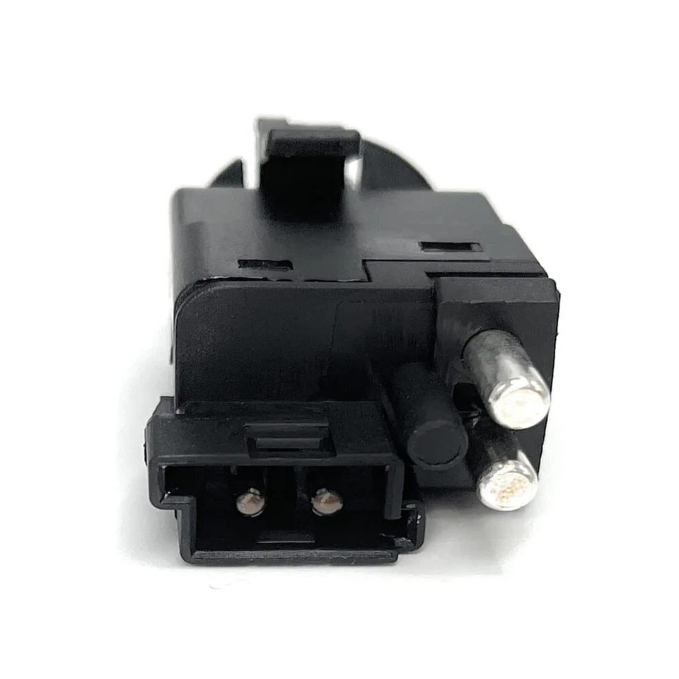 Interruptor de freno de luz de freno 0015450109 para Mercedes-Benz CL500 CLK320 E300 E420 190E Foto 4 de 4