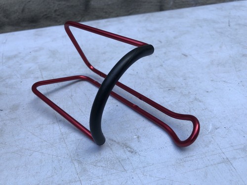 VINTAGE AMERICAN CLASSIC EQUIPMENT WATER BOTTLE CAGE RED - Picture 5 of 12
