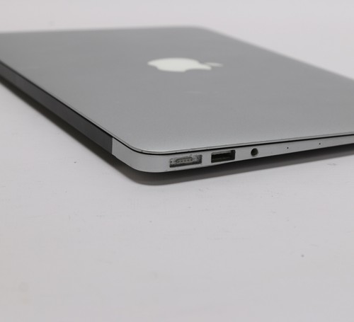 Apple Macbook Air de 11 pulgadas 1,6 GHz i5 4 GB RAM 128 GB SSD A1465 principios de 2015 25403 - Imagen 10 de 13
