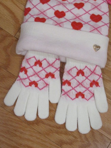 Juicy Couture Womens Hearts Beanie Hat Gloves Set - Picture 4 of 4
