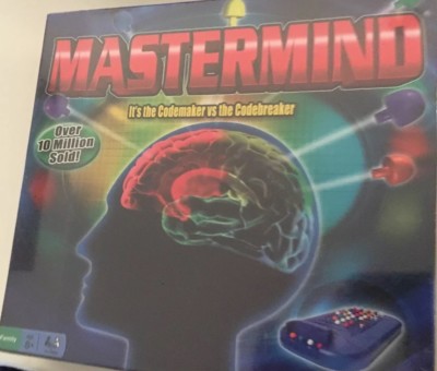 NEW Factory Sealed 2013 Pressman MASTERMIND It's Codemaker vs the Code Breaker