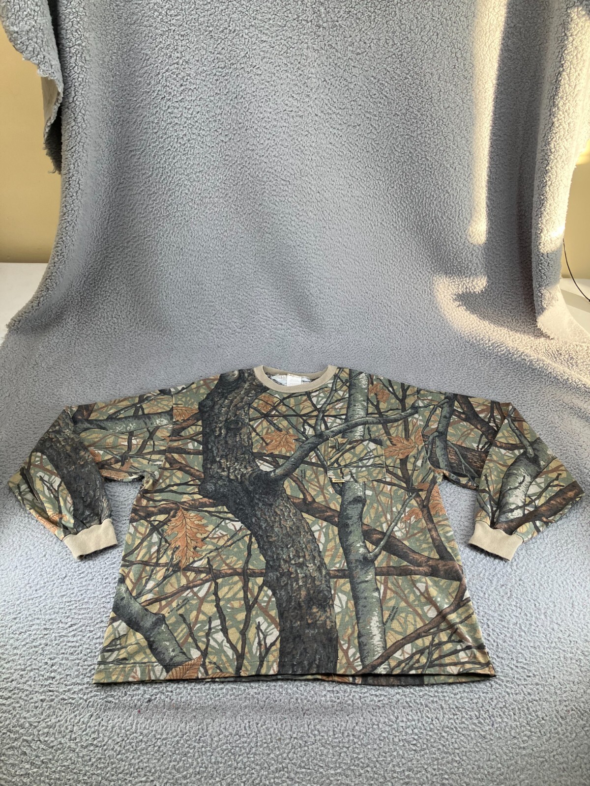 Picture 1 of 19