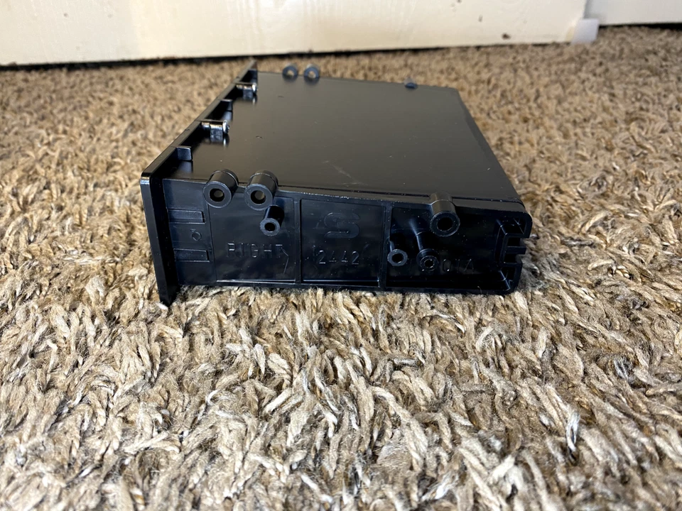 Kit de instalación de radio Scosche TA2154B - USADO Foto 3 de 4