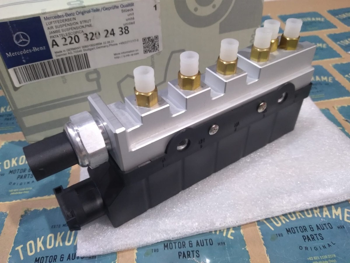 Mercedes-Benz S Class W220 Suspension Air Compressor Valve A