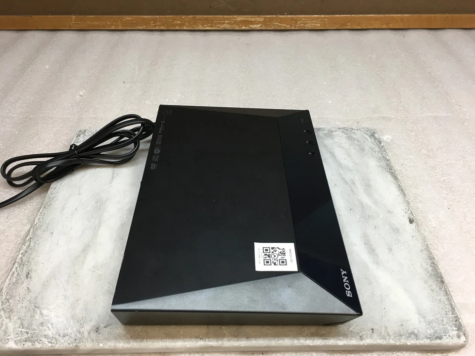 Reproductor de DVD Sony BDP-S3100 Blu-Ray Wi-Fi Streaming HDMI sin control remoto Foto 4 de 4
