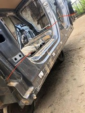 MERCEDES-BENZ GLA H247 Linke metallische Seitenschwellerabdeckung 1.30 32138321