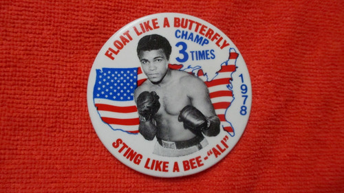 Large MUHAMMAD ALI Boxing Pinback Button Pin CASSIUS CLAY 3 Times Champ 1978