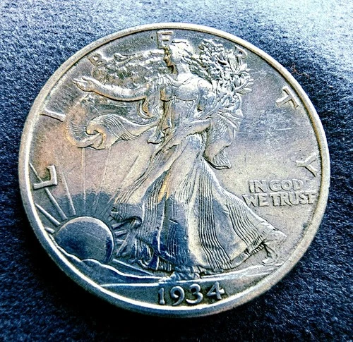 1934 P Walking Liberty Half Dollar US 90% Silver Coin AU Near Mint Condition