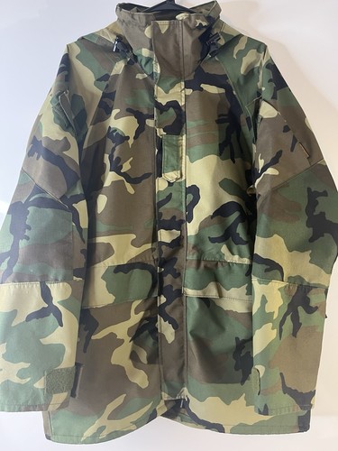 US Army Camo Cold Wet Weather Parka Jacket Medium Regular Gore-Tex Military