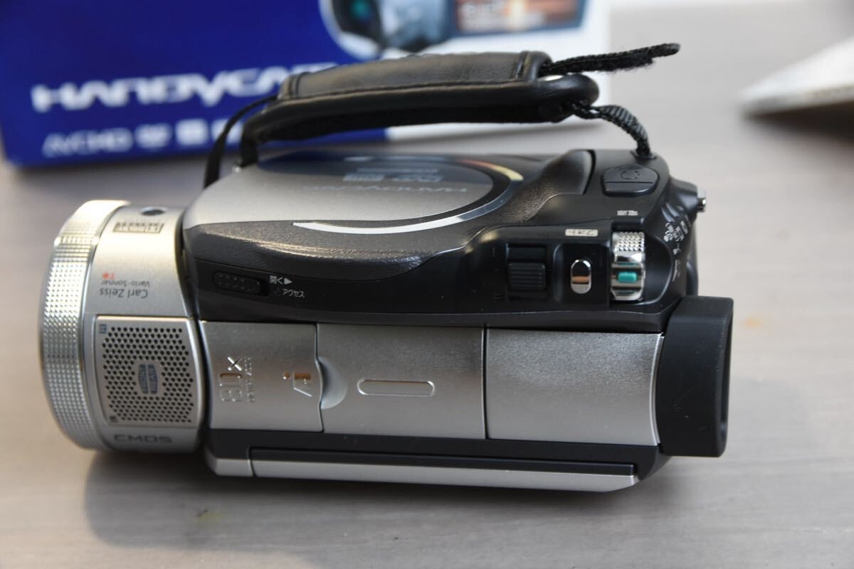 【動作確認済】SONY HDR-UX1 ビデオカメラ本体 ソニー Handycam HDR-UX1 ビデオカメラ本体 - 最安値・価格比較