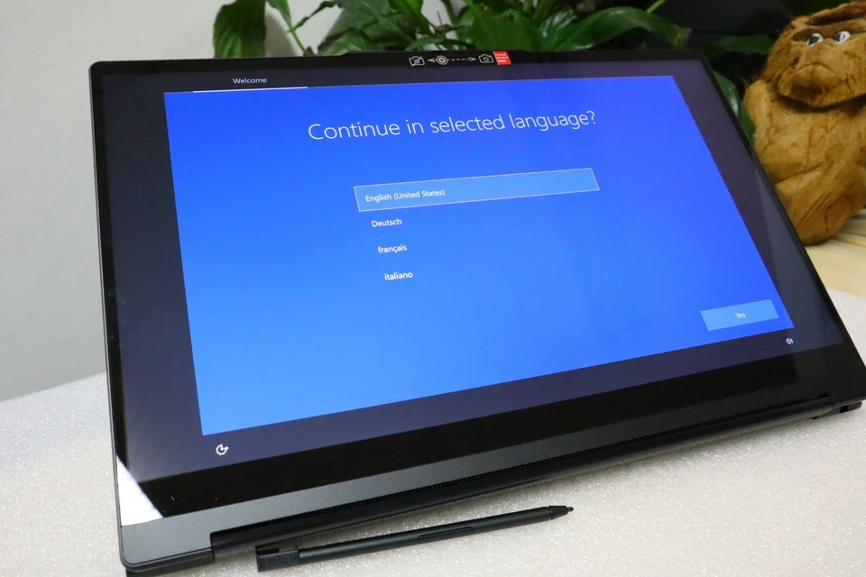 LENOVO YOGA 9i 4-in-1 CONVERTIBLE i7-QUAD UHD-HDR 1-2TB 16GB GAR SHADOW YOGA 9 - Bild 3 von 4