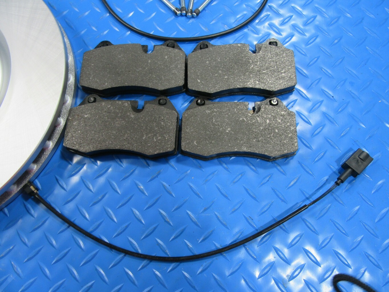 Maserati Quattroporte front rear brake pads & rotors smooth TopEuro #6921