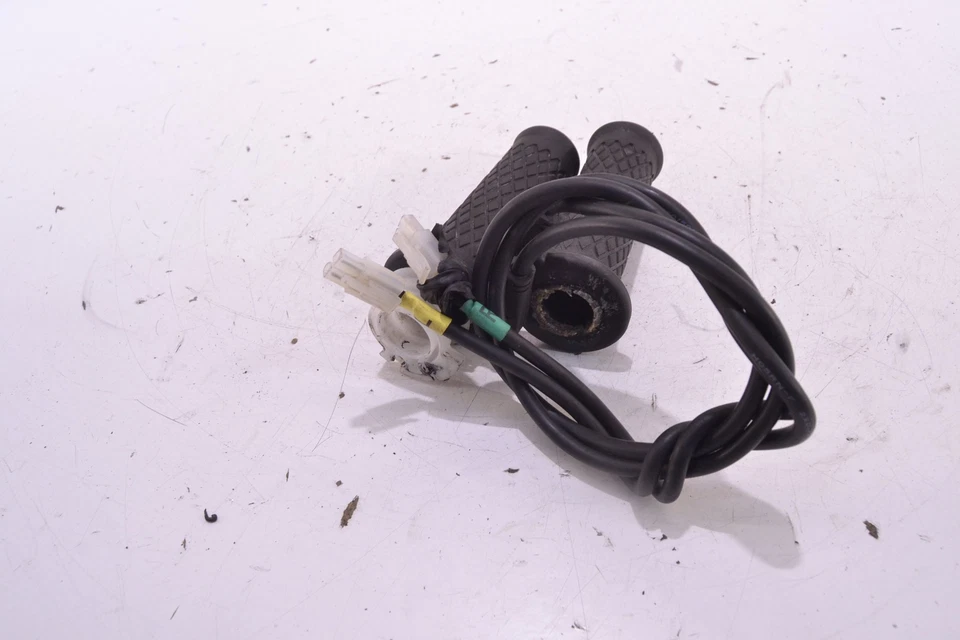 MOTO GUZZI BREVA 750 Manillar Manillar Delantero Juego Manijas 2004 17029575 Foto 3 de 4