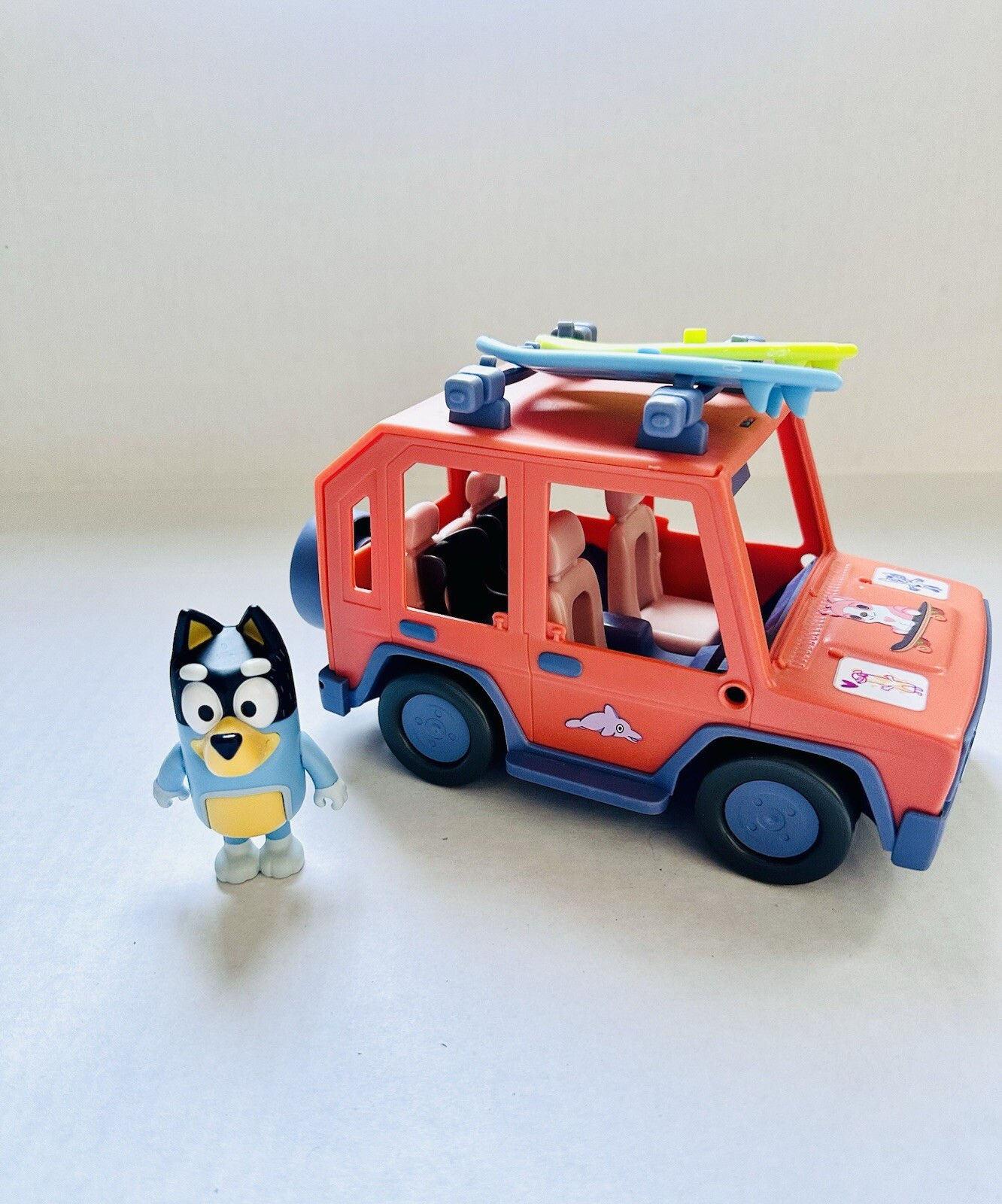Moose Toys Bluey Family Cruiser Set Action Figure - 13018