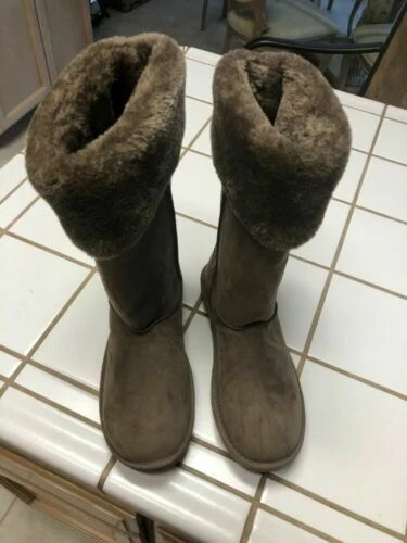 Ropa de piel sintética regular AriZona para mujer