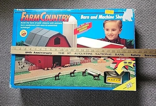ERTL Farm Country Barn & Machine Shed 145 pcs Vintage READ DESCRIPTION - Picture 2 of 24