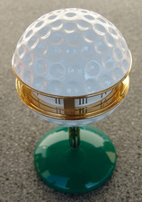 RARE VINTAGE LAVIGNE GOLFBALL TISCHUHR, QUARTZ WERK, NEUWERTIGER ZUSTAND