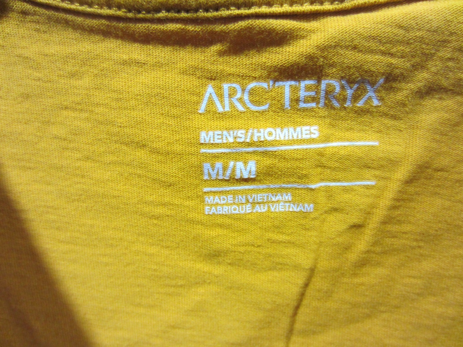 Arc'teryx T Shirt Effetto Aerografo Loco Manica Corta Giallo Senape Uomo Medium