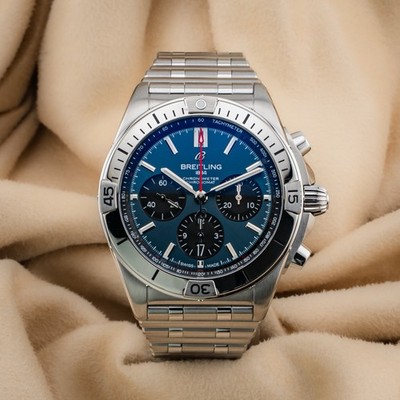 Breitling Chronomat 42mm *Warranty until Dec* Box & Papers Excellent Condition