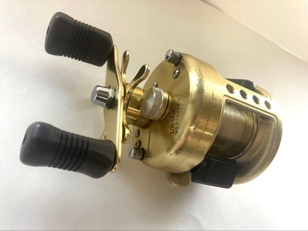 CALCUTTA 101XT ベイトリール ゴールド CALCUTTA 101XT ベイトリール ゴールド SHIMANO カルカッタ100XT 101XT