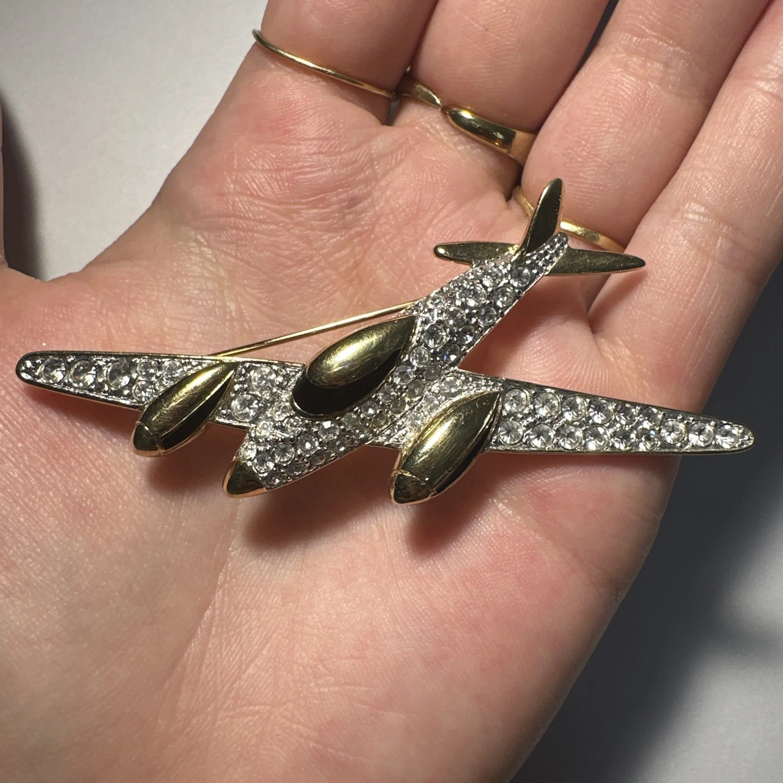 Broche Avion Doré Avec Brillant Blanc Bijoux Fantaisie