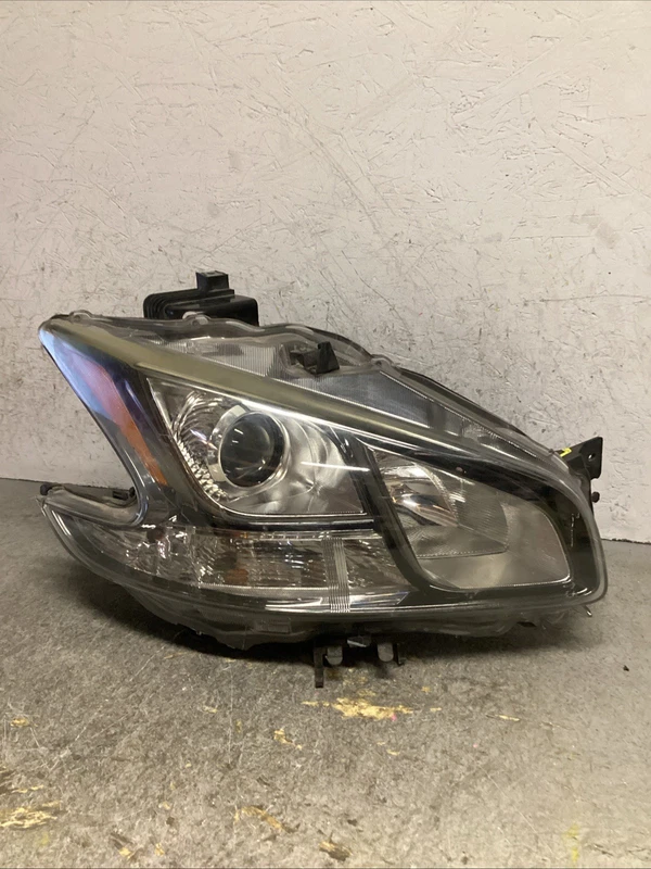 2011-2014 NISSAN MAXIMA RIGHT RH PASSENGER SIDE HEADLIGHT OEM SPORT BLACK HID