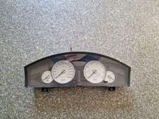 Compteur Chrysler 300C