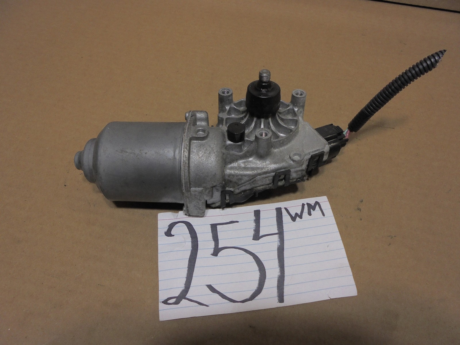 07 08 09 10 11 Toyota Camry FRONT Used Front Windshield Wiper Motor #254-WM