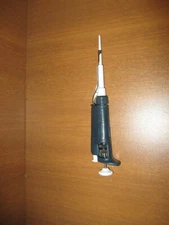 GILSON PIPETMAN P20, 1 CHANNEL PIPETTE, 2-20uL, PART#P-20, USED IN GREAT SHAPE