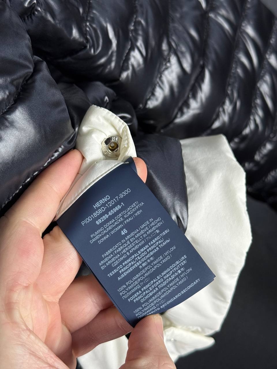 HERNO Women's Lightweight Down Jacket - image 11