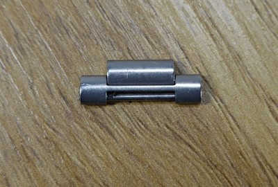 1 x ORIGINAL NSA STAHL 18 mm ERSATZGLIED GLIED Sinn Breitling (mit Stift)