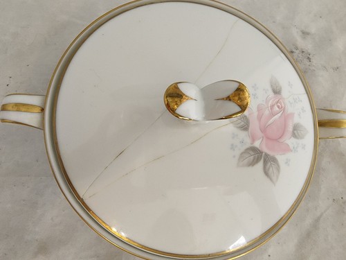 Vintage Noritake China 6238 Roseville Japan Sugar and Cream Set - Picture 5 of 12