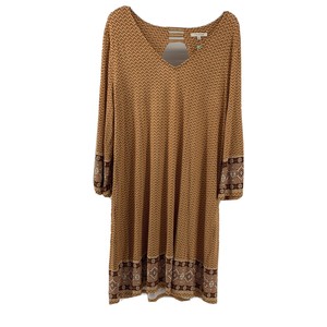 low cut flapper dress houstil 1920s Fringe for Women Gatsby Strap V Neck Sequin Dresses Dance Formal Club Party Evening Gown(Gold, XS) : Clothing, Shoes & Jewelry Color:Dusty Pink TopSequins Burgundy Pumps Pair this 1920s dress