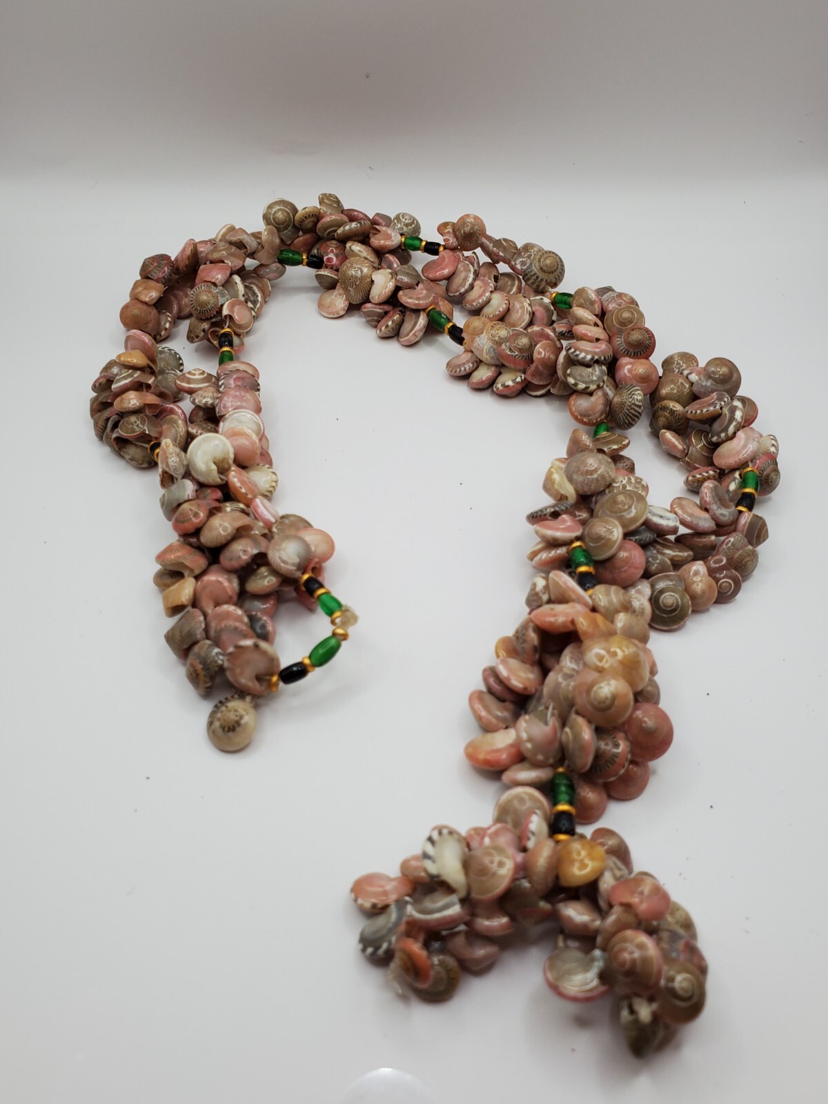 Vintage Seashells Button Shell Necklace Umbonium … - image 2