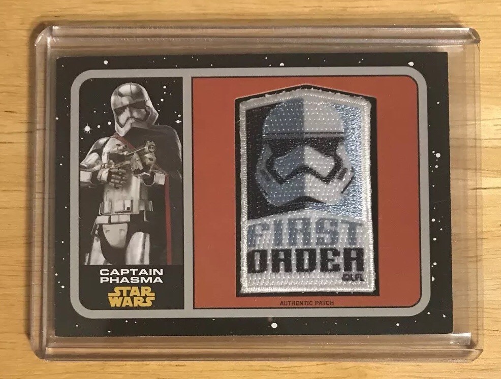 CAPTAIN PHASMA 2015 TOPPS STAR WARS FORCE AWAKENS AUTHENTIC PATCH 