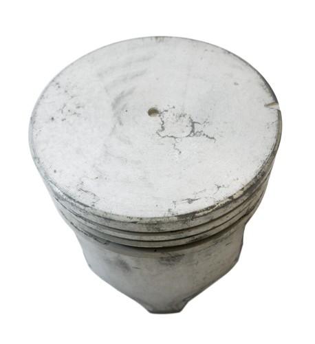 Perfect Circle 224-2067 .030 Engine Piston - Picture 3 of 5