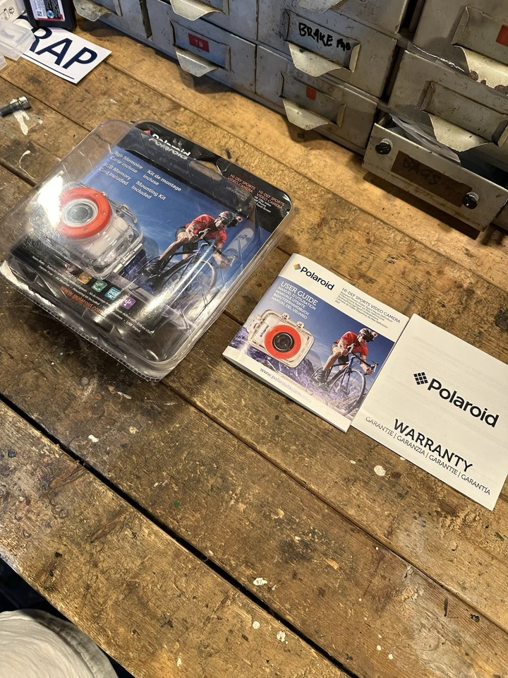 Polaroid XS7 HD 720p 5MP Waterproof Camera Hi Def Sports Camera Pre GoPro VTG - Image 4 of 4