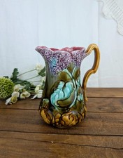 Pichet Onnaing Lilas