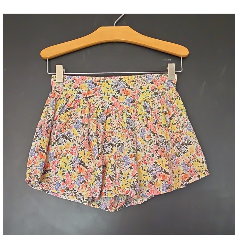 Old Navy Girl's Floral Athletic Shorts Size M (8) Multicolor Elastic Waist