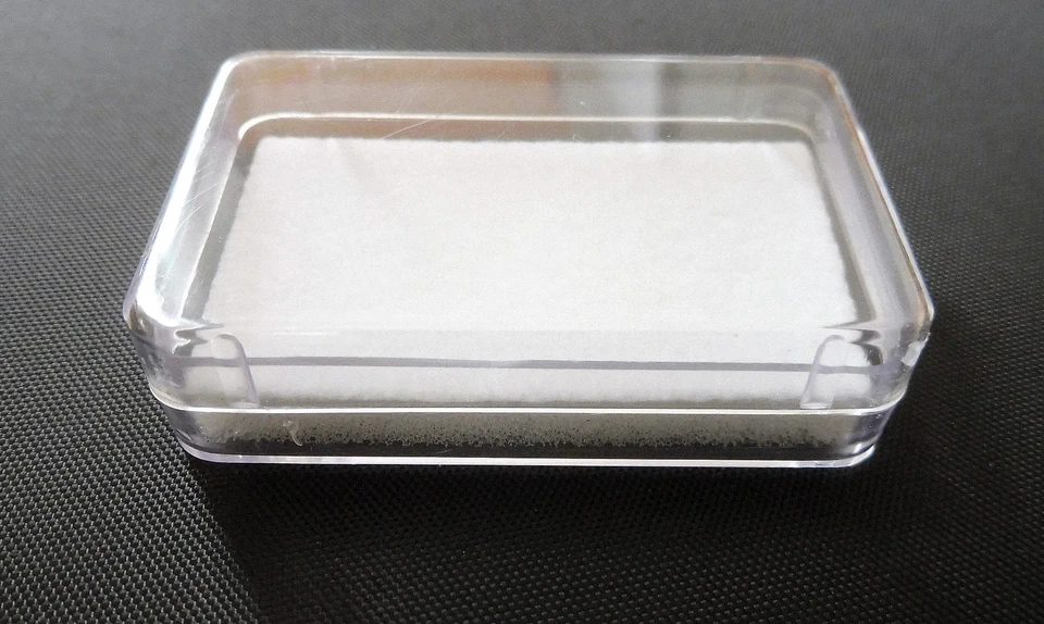 10 Scatoline in plastica rettangolare trasparente con feltrino bianco - Immagine 2 di 4