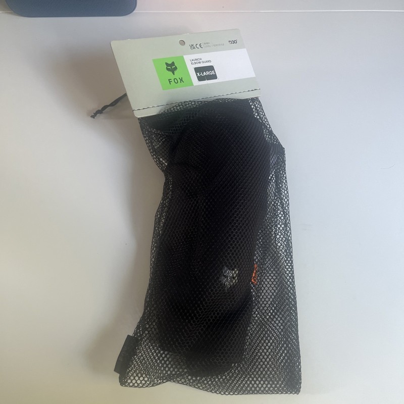 New With Tags FOX Launch Elbow Pads D3O MTB XL Mountain Bike Armour Protection