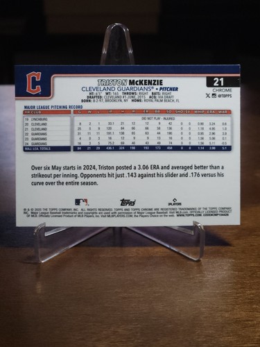 2025 Topps Chrome - Triston McKenzie #21 RayWave Refractor - Picture 2 of 2