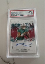 2020 Panini Origins - Rookie Autographs Tua Tagovailoa #RA-TT Red /99 (AU, RC)