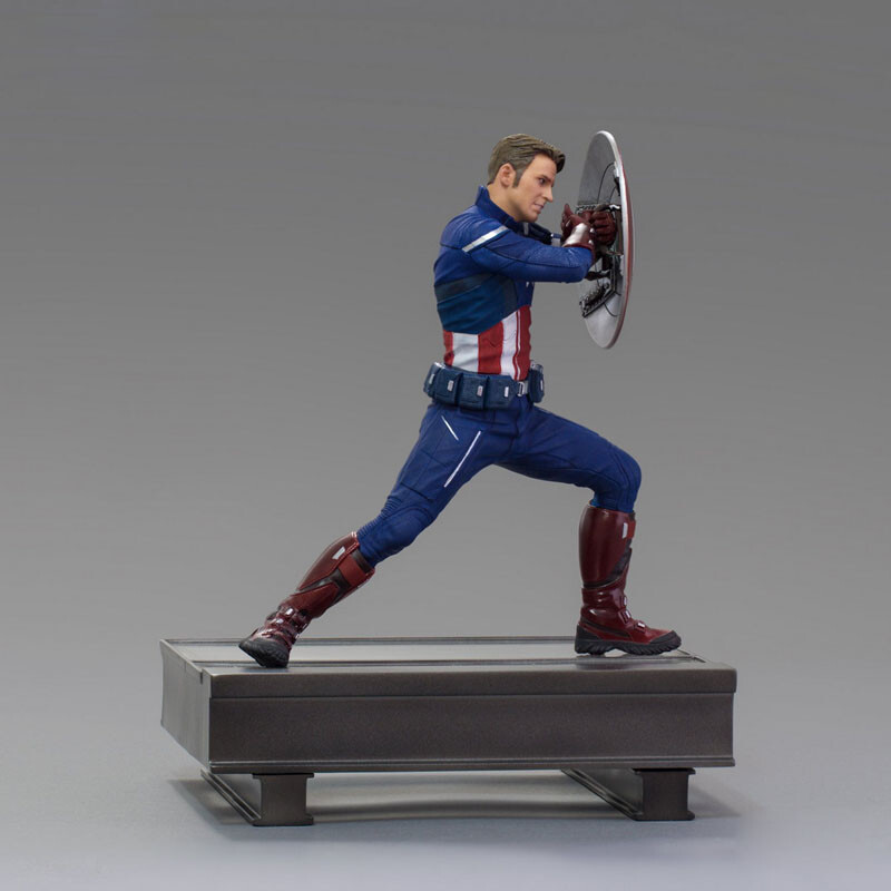 IRON STUDIOS Captain America 1/10 7.4 in (H) Statue Model